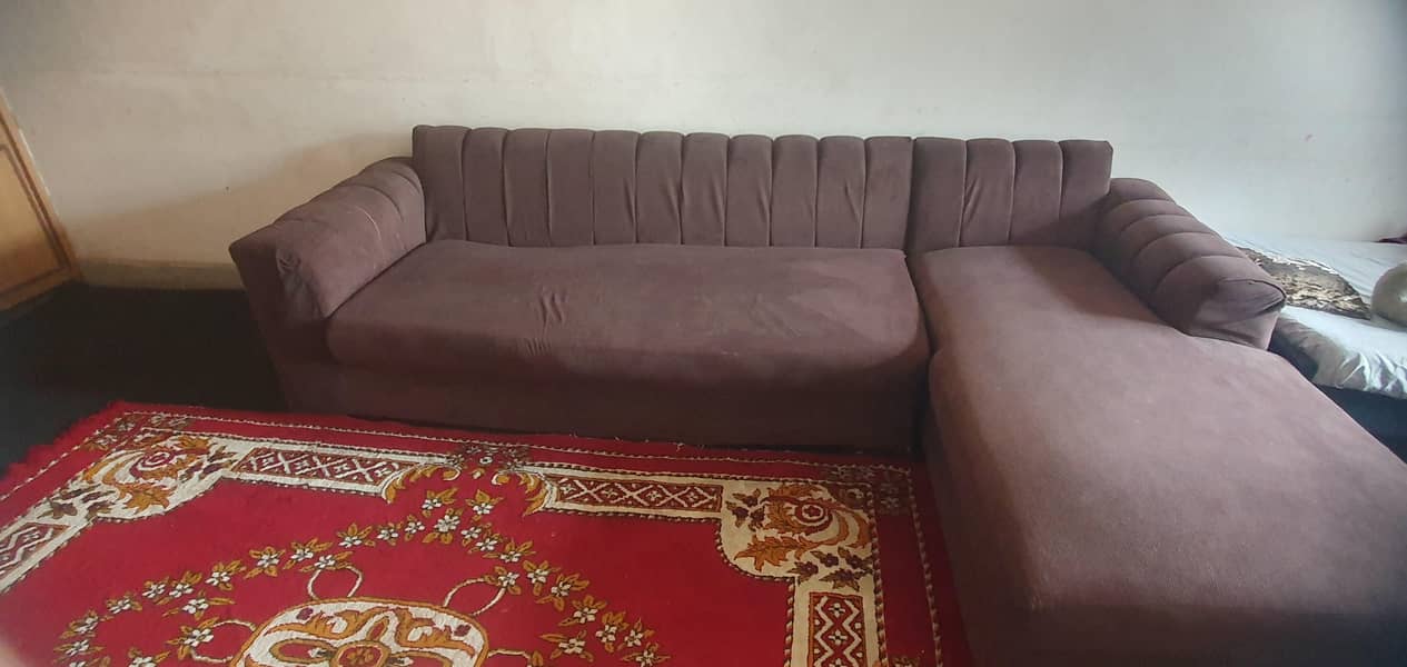 L shape sofa 0