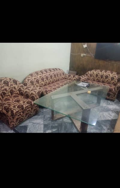 Beautiful Sofa Set – Excellent Condition 10/10