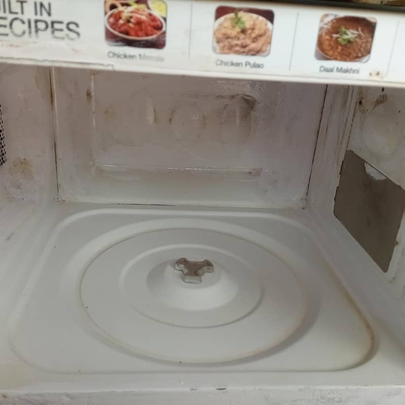 microwave oven 1