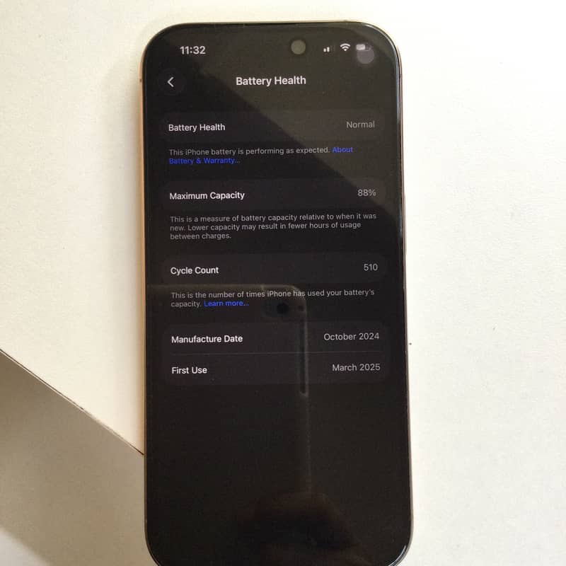 Apple iPhone 16 Pro 6
