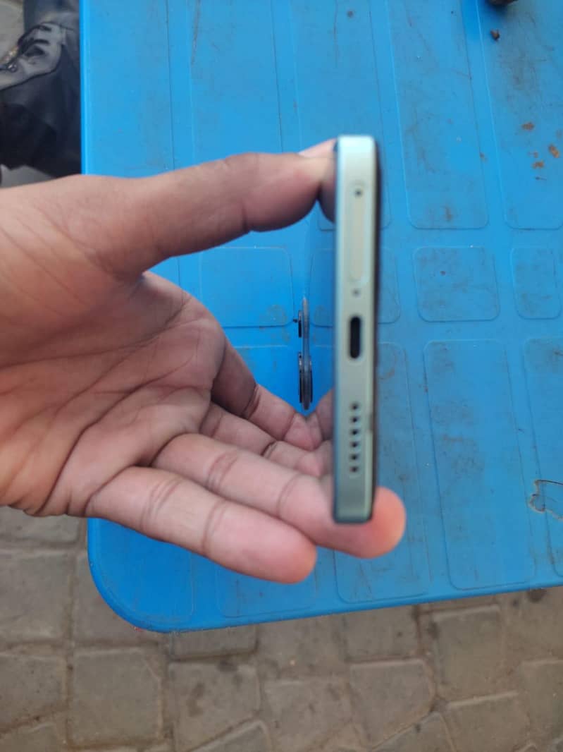 Xiaomi Redmi Note 14 3