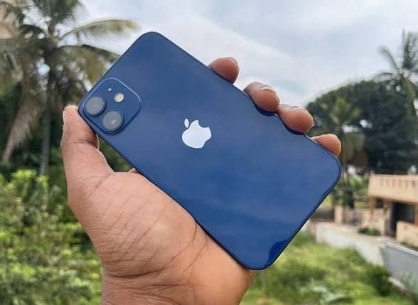 Apple iPhone 12 mini 3