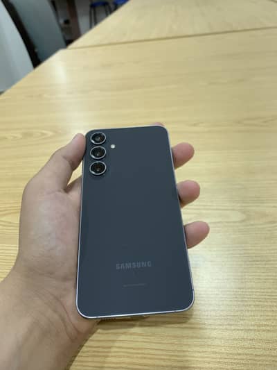 Samsung Mobile S23 FE
