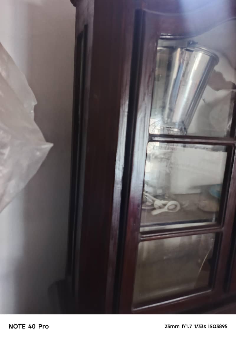 almari for sell 2