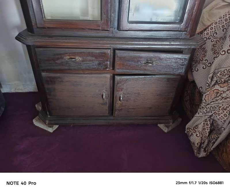 almari for sell 4