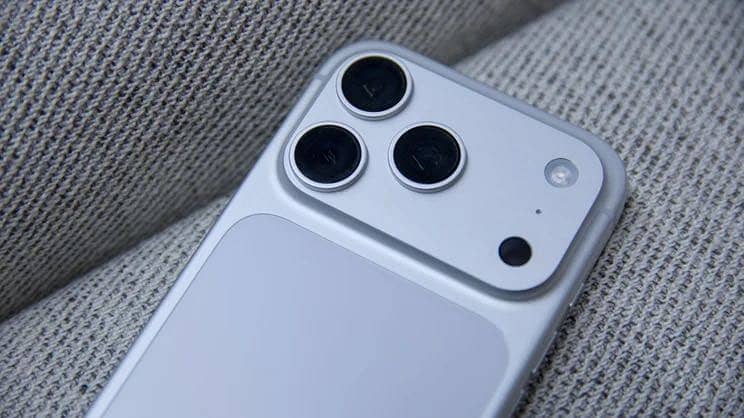Apple iPhone 17 Pro 0