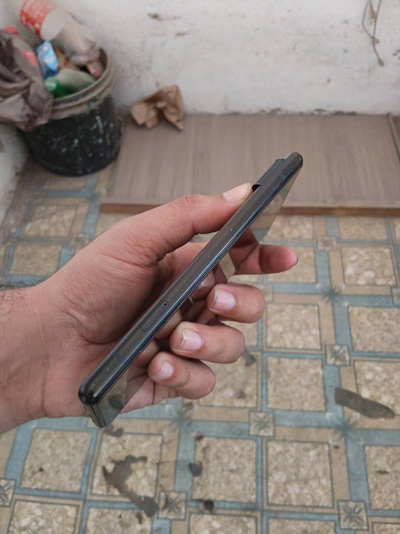 Google Pixel 6 3