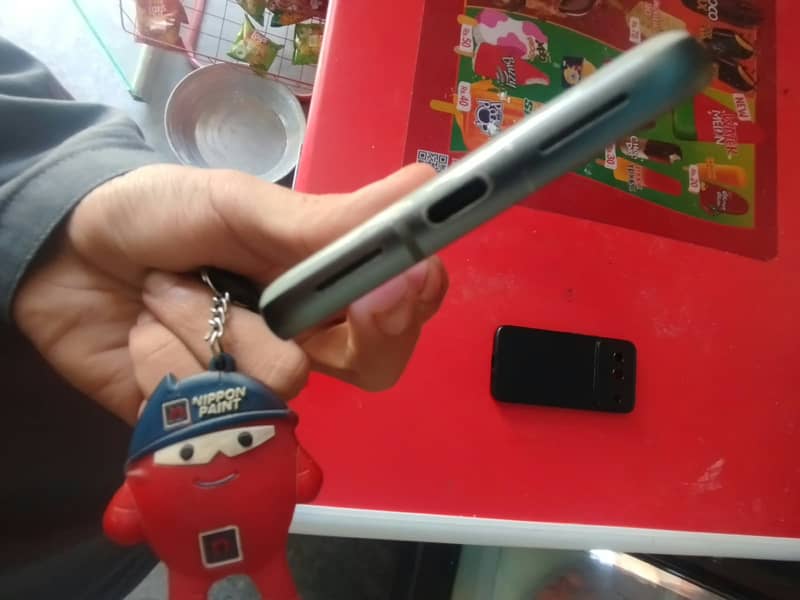 Google Pixel 8 2
