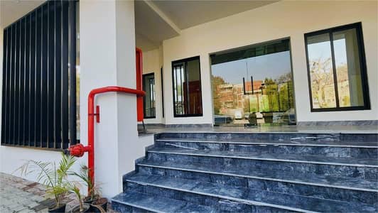 G-8 Ready 5,200 Sqft New Plaza Parking Tiles, Ceiling, Fire Fighting System