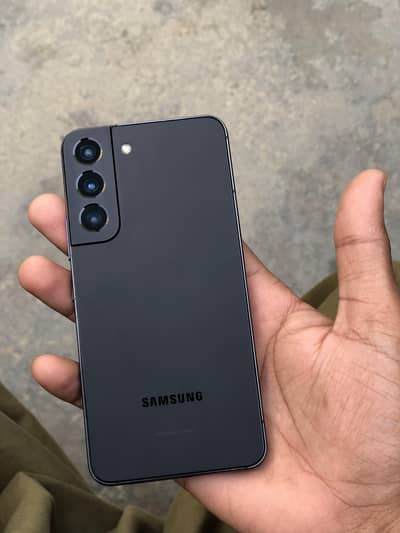 Samsung s 22