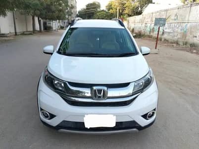 Honda BR-V in excellent condition Call. 0/3/2/4/9/3/3/0/2/9/1