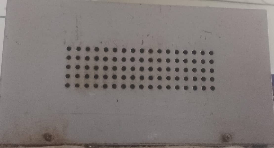 STAC VOLTAGE STABLIZER 1