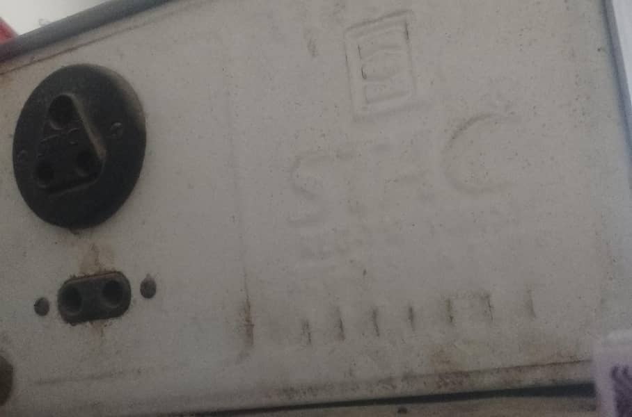STAC VOLTAGE STABLIZER 2