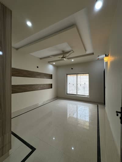 8 Marla Like New House Available For Rent In Sector C Bahria Town Lahore