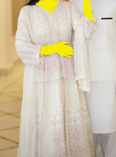 Nikah Off-White Medium Size Shamooz Brand