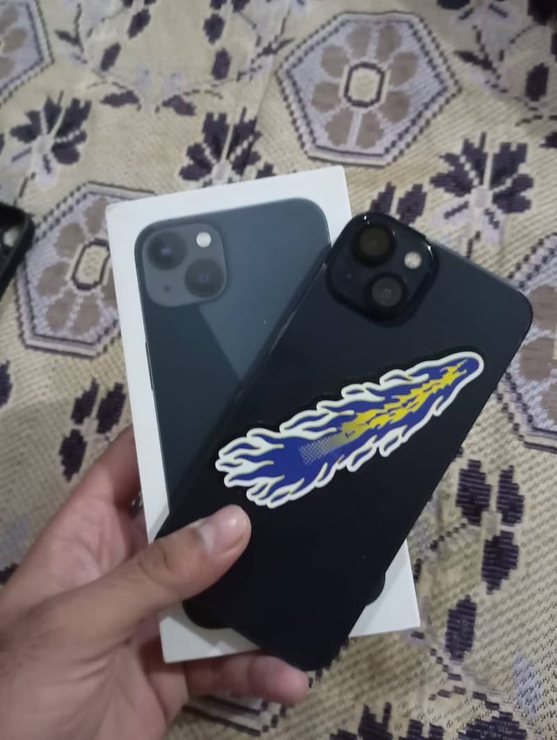 Iphone 13 with box 6
