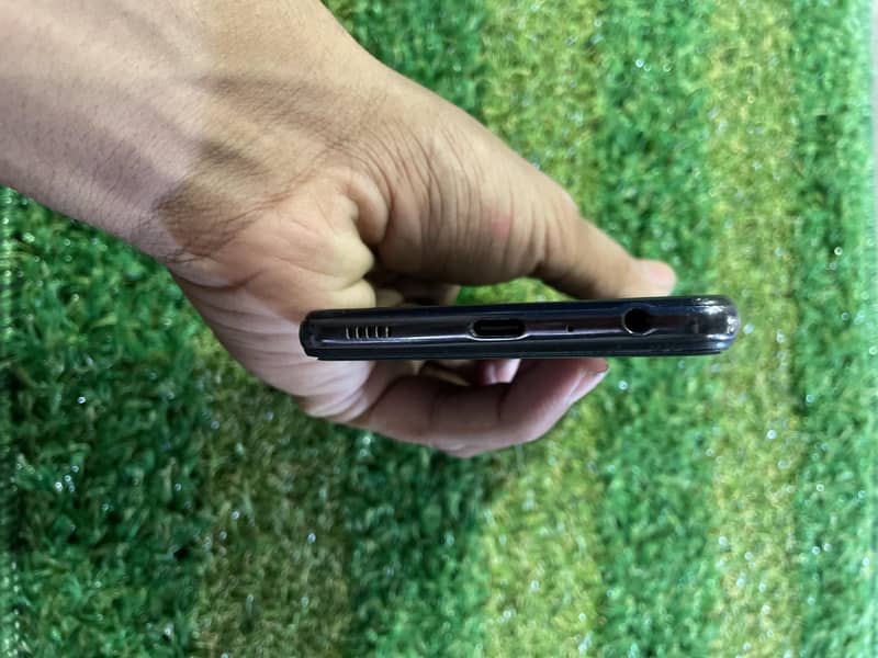 Samsung Mobile A52 5