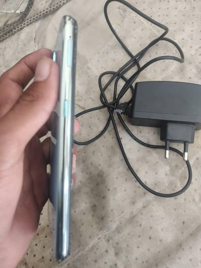 Vivo S1