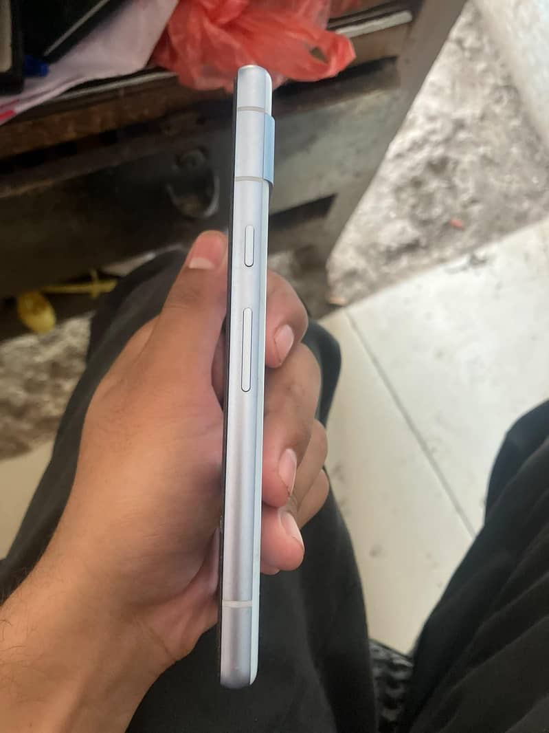 Google Pixel 7a. Fresh piece. 6