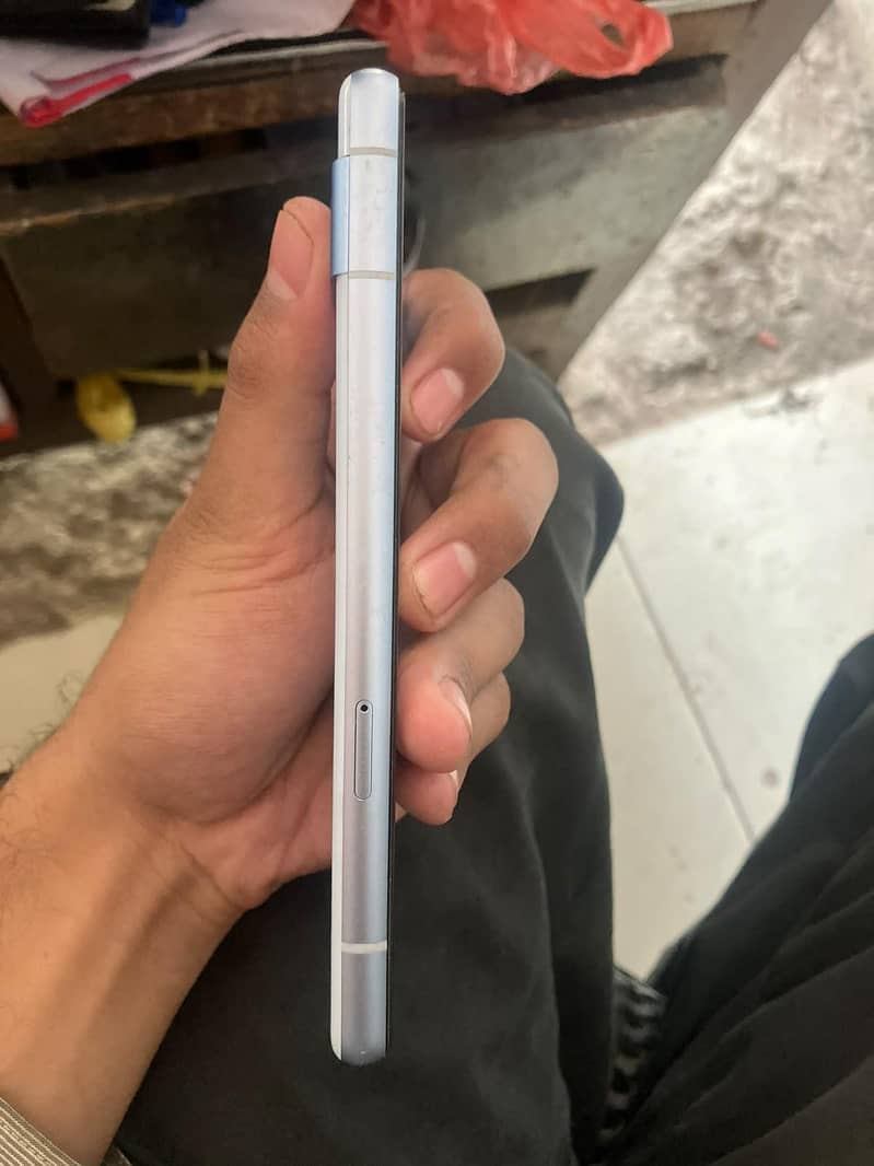 Google Pixel 7a. Fresh piece. 8