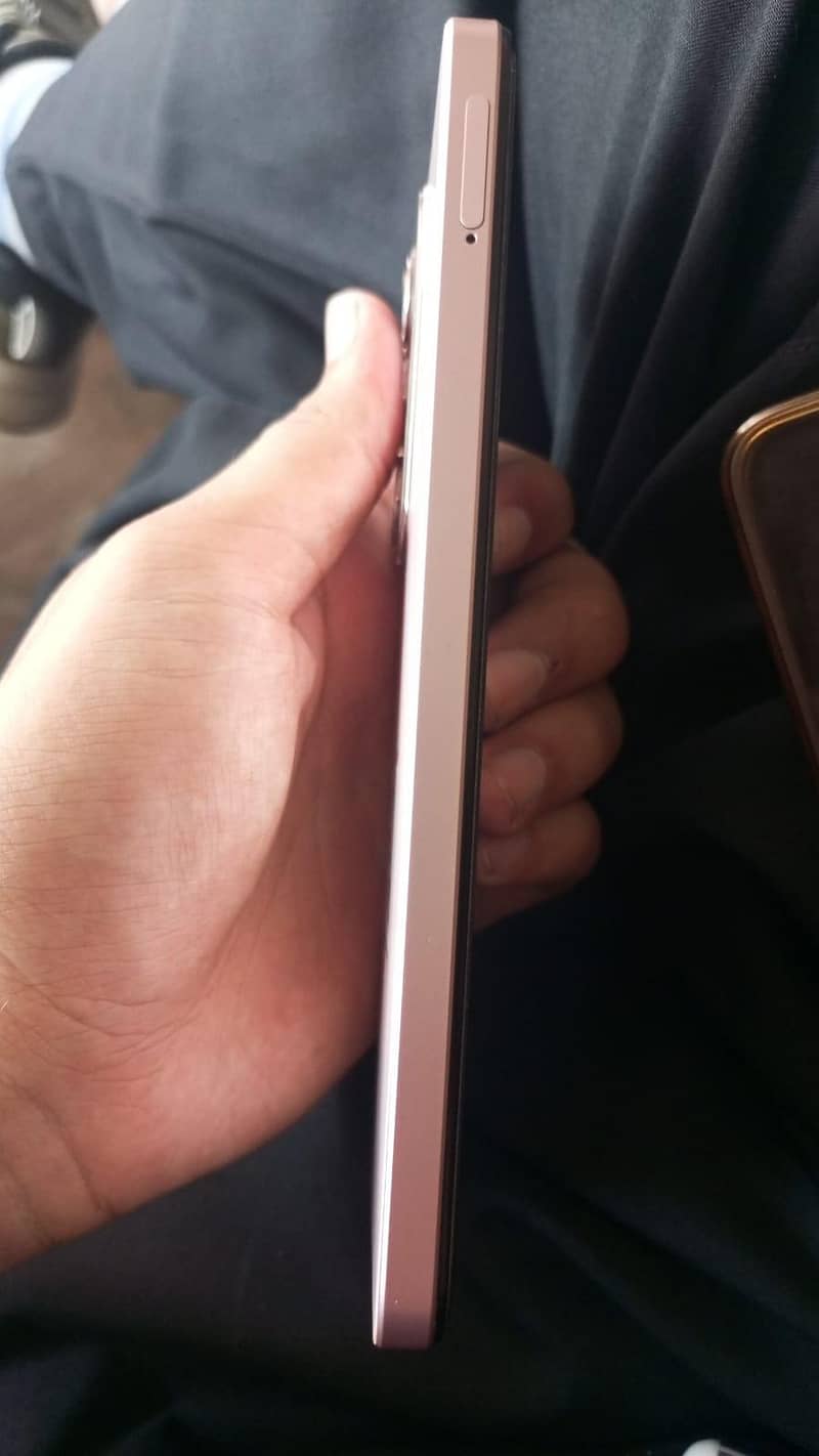 Realme C75x 2