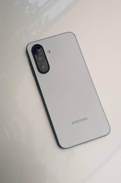 Samsung Mobile A17