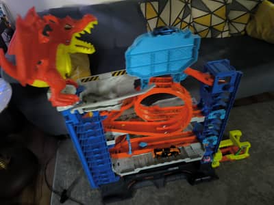 Hot Wheels Track