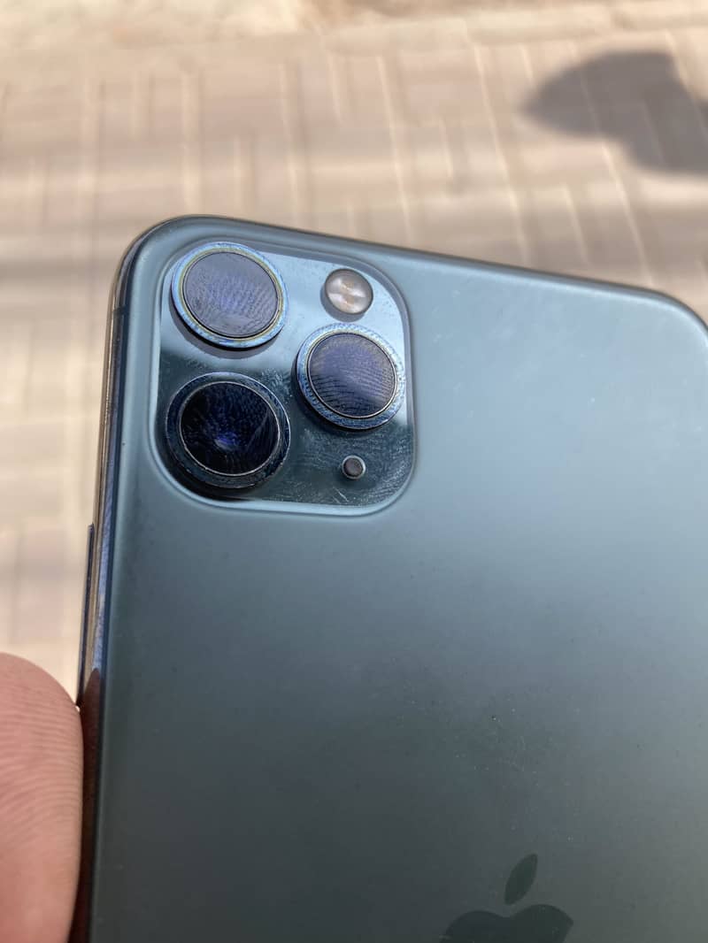 Apple iPhone 11 Pro Max 1