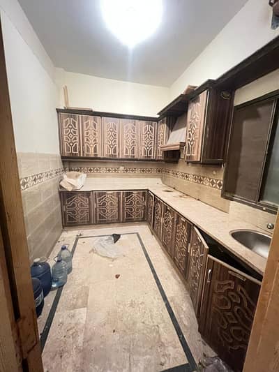 2beds flat available for rent