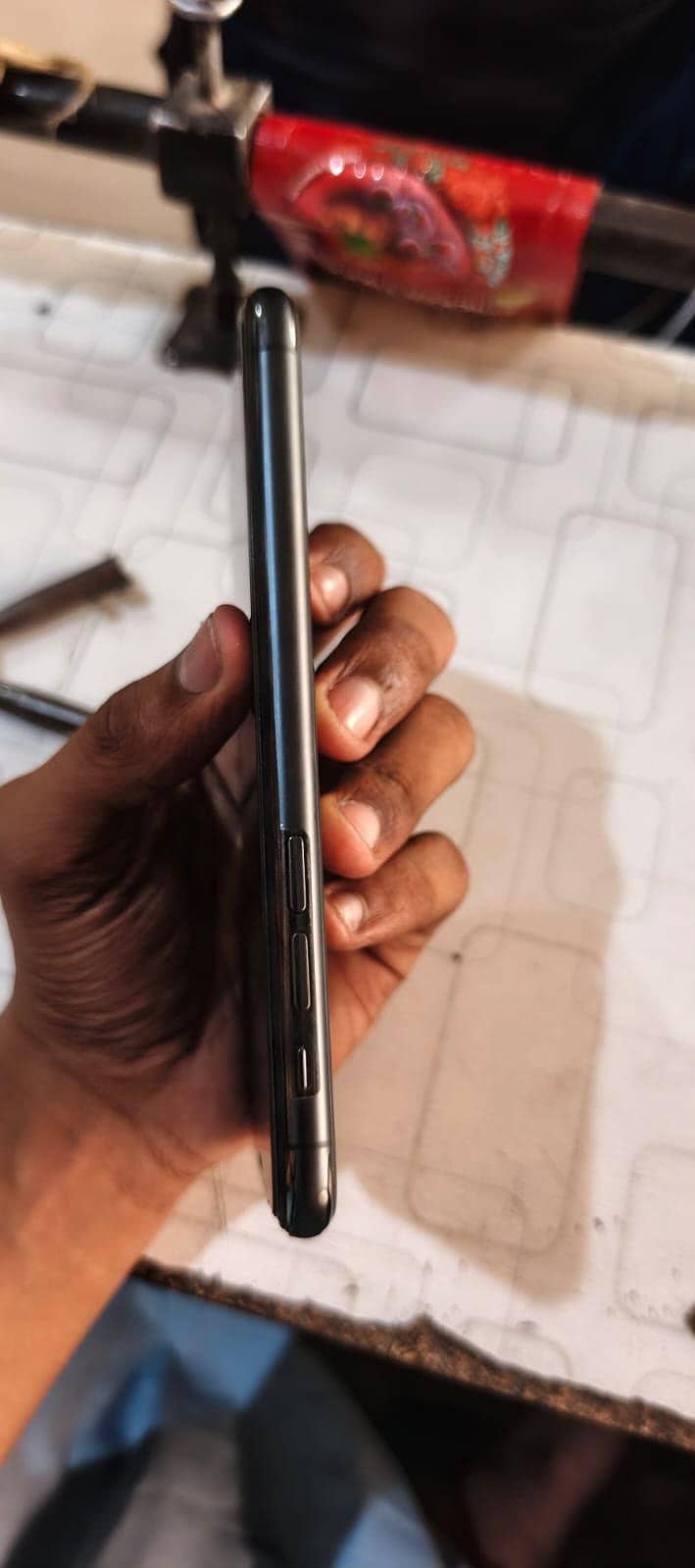 Apple iPhone 11 Pro 3