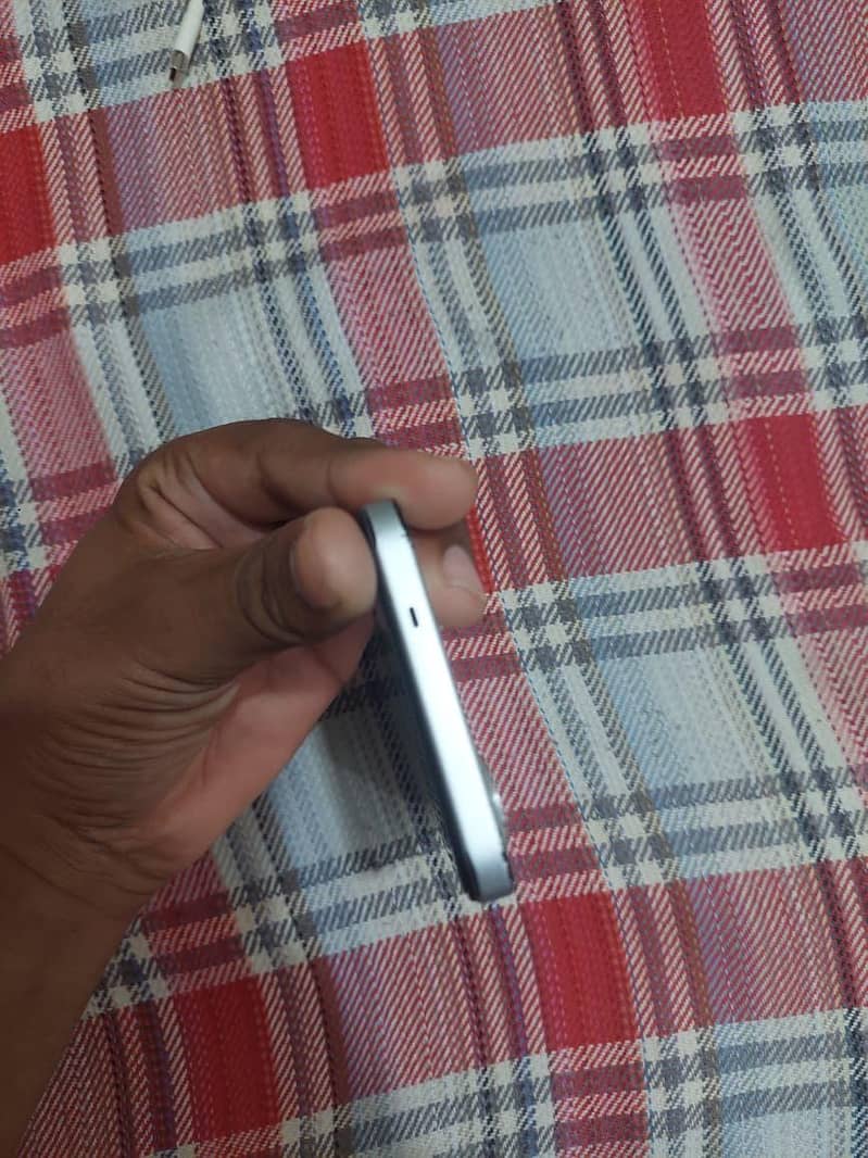 Tecno Spark go 2 1