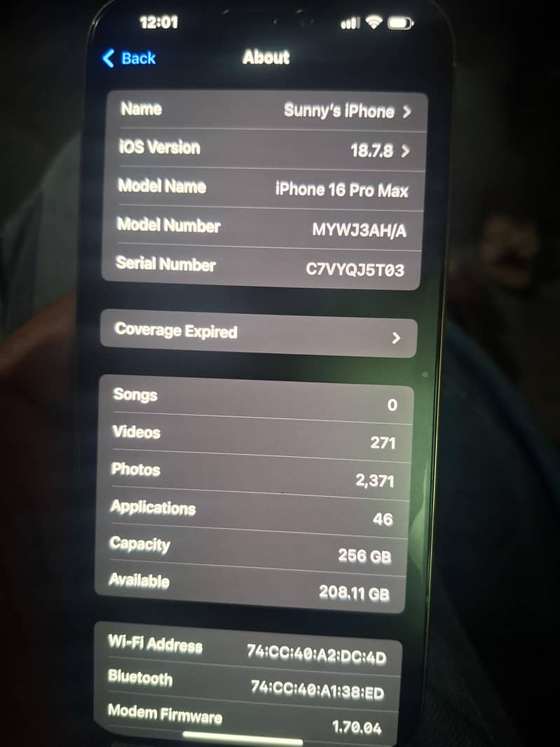 Apple iPhone 16 Pro Max 2