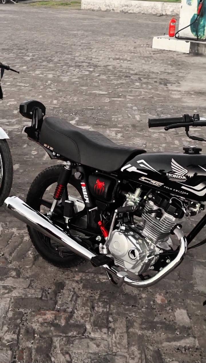 26 Model 125 1