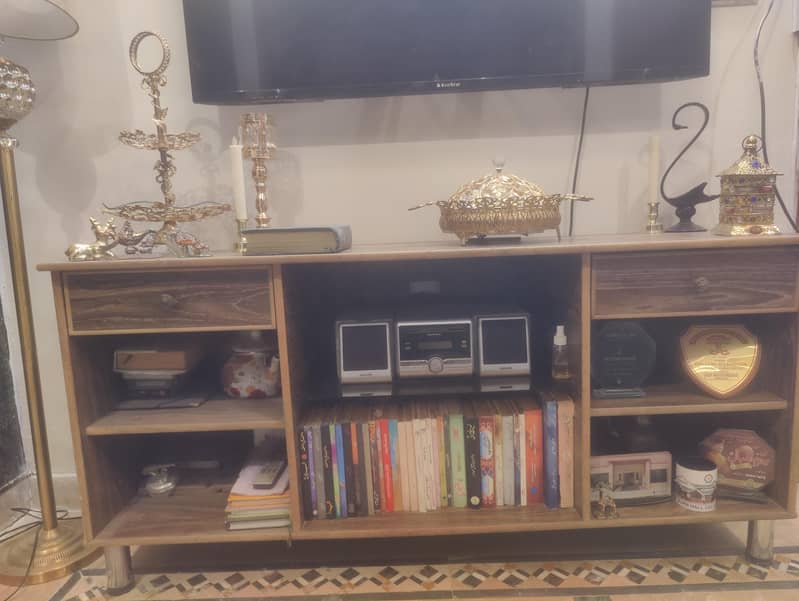 led/lcd console table 2