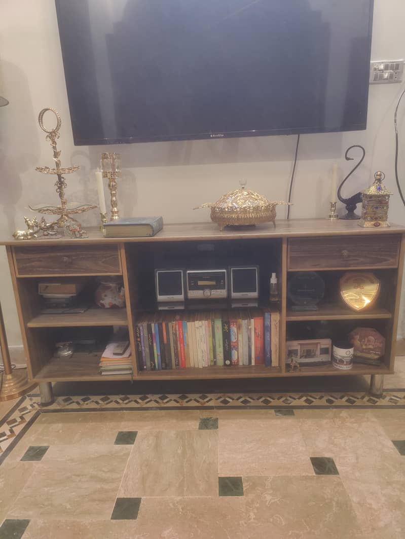 led/lcd console table 5