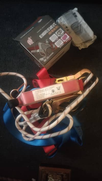 body harness with Mask A1KN95