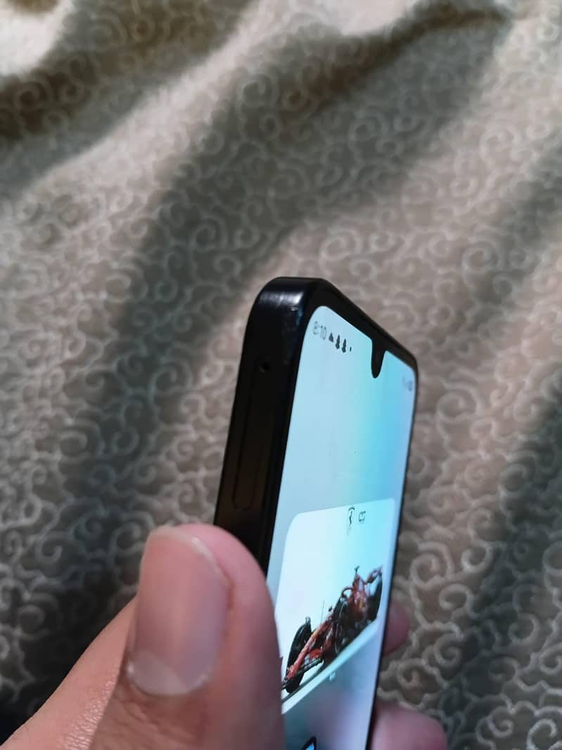 Samsung Mobile A17 2