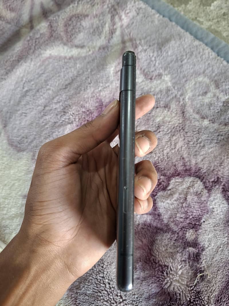 Google Pixel 7a 2