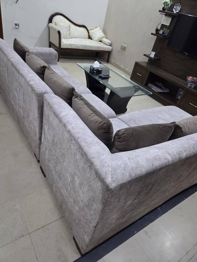 L shape sofa,central table & sethi 5