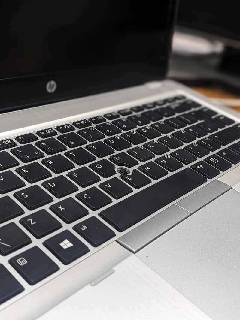 Hp corei5 1