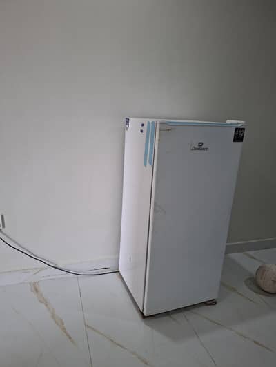 Dawlance 9106R single door refrigerator