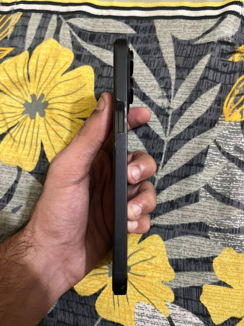 Apple iPhone 14 Pro Max 3