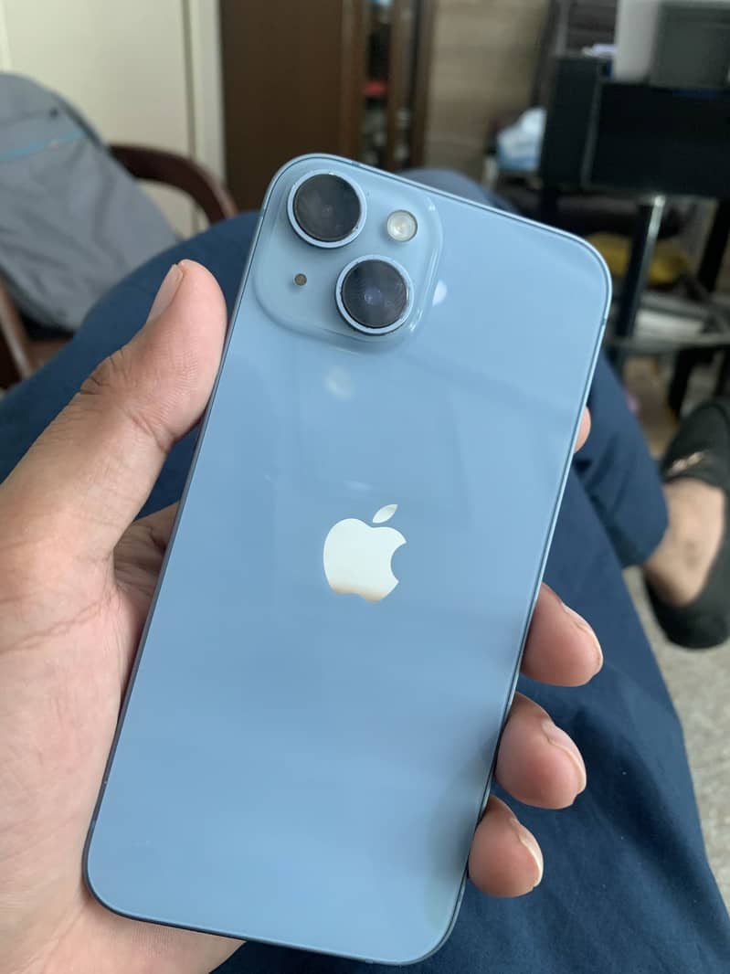 Apple iPhone 14 4