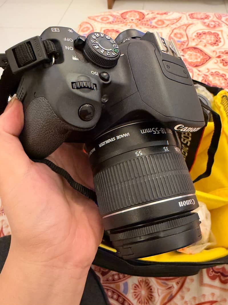 EOS 700D 1