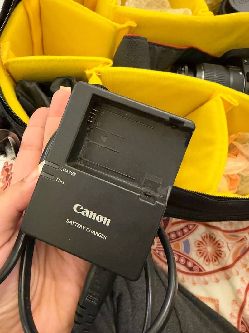 EOS 700D 3