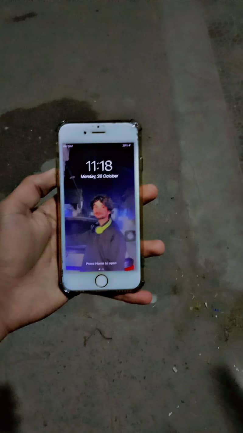 Apple iPhone 6S 0