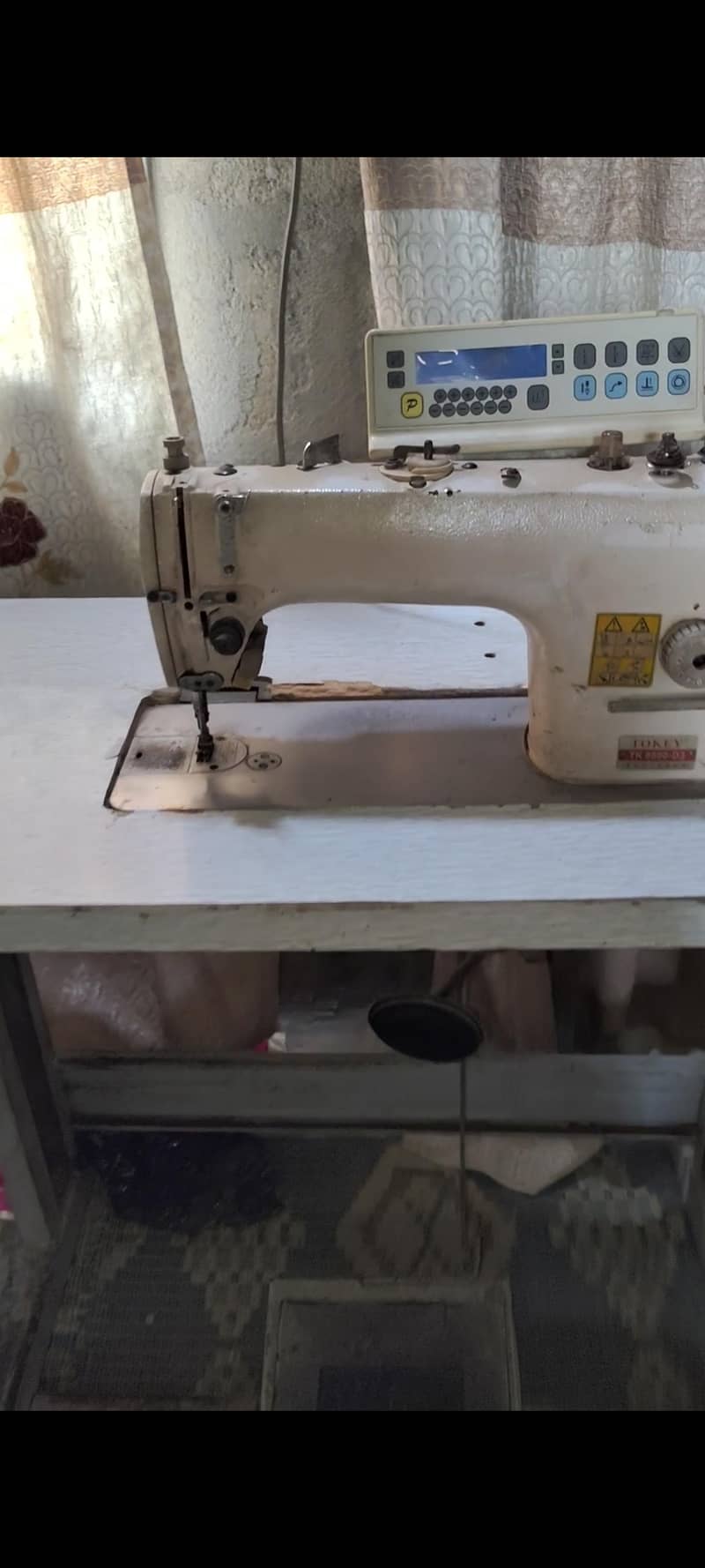 juki. industrial computerized sewing machine 2