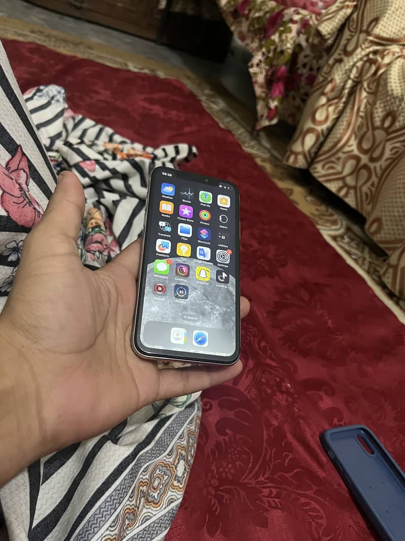 Apple iPhone X 1