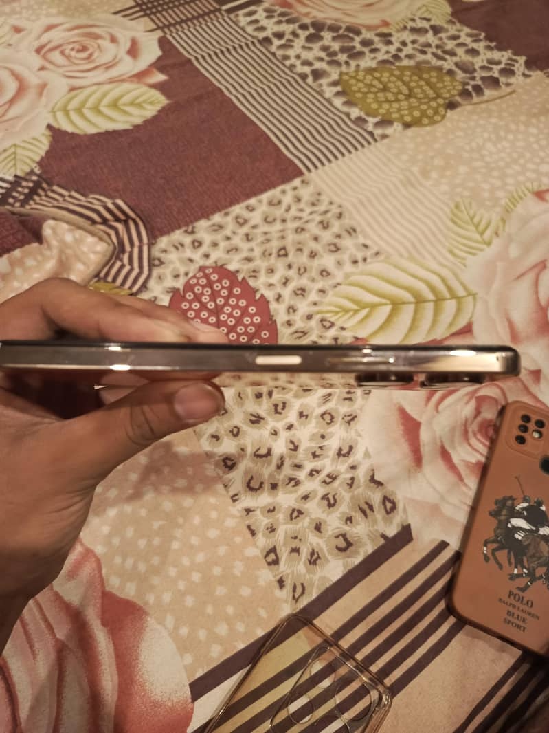 Infinix Note 30 1