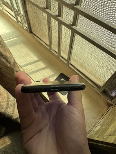 Apple iPhone 7